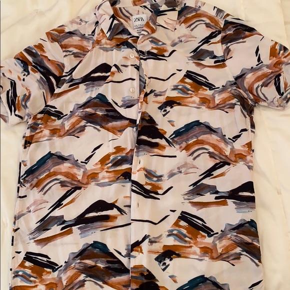 Zara Other - Zara short sleeve button down abstract shirt